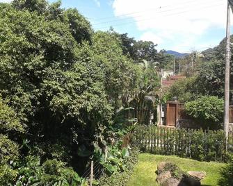 Maresias Flats Unidade I - 马尔塞尔 - 户外景观