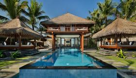 巴厘岛乐吉安度假酒店 - 库塔 - 游泳池