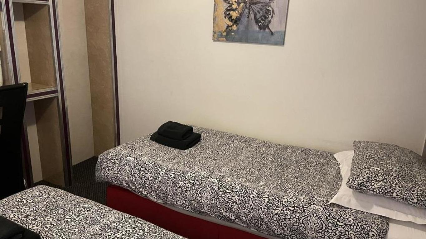 宾利酒店