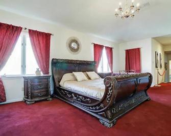 The Star Suite: Luxurious, Central, Pool - 休斯顿 - 睡房