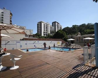 佩雷拉酒店 603 - 里约热内卢 - 游泳池