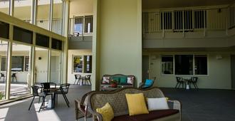 富豪棕榈五星级城市度假酒店 - 罗托鲁阿 - 露台