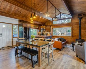 Secluded 2-house resort w/pool & bocce in Sonoma Valley - 索诺玛 - 餐厅