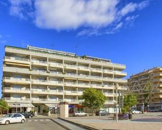 Rentalmar Zahara family suites - 萨洛 - 建筑