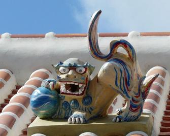 竹富岛和平岛酒店 - 竹富町