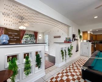 4bd Gator Grove Villa - Backyard - Games - Near UF - 盖恩斯维尔 - 柜台