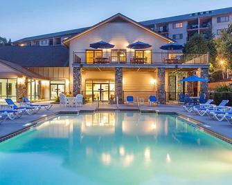 Two Bedroom Condo, Pigeon Forge, Tn (2891064) - 鸽子谷 - 游泳池