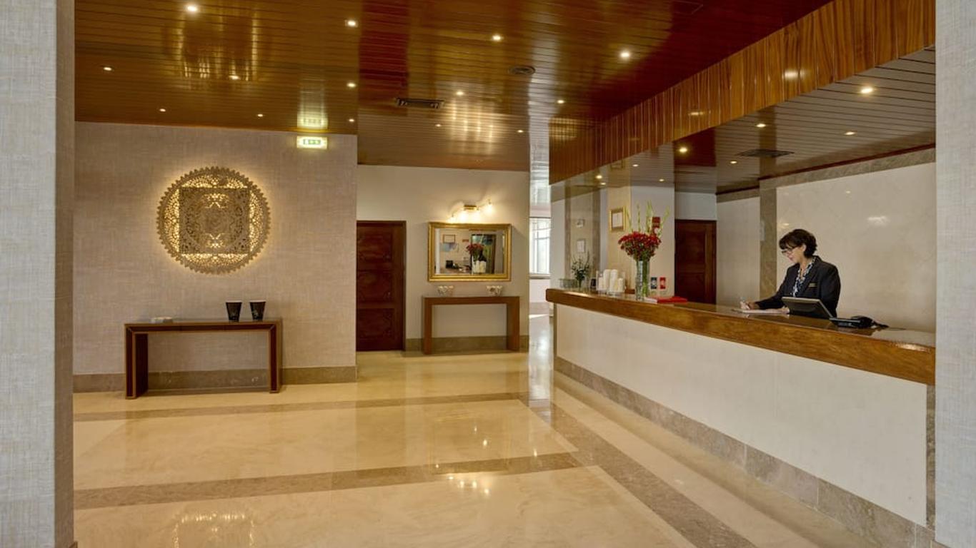 爱丽丝宜奥斯酒店
