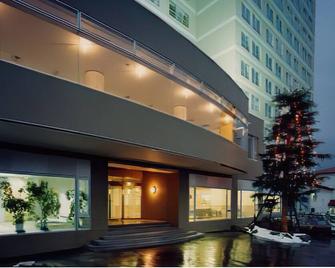 汤泽银水小屋酒店 - 汤泽町 - 建筑