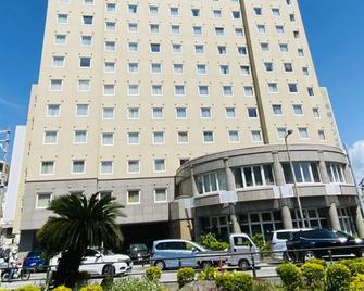冲绳那霸旭桥站前东横inn酒店 - 那霸 - 建筑