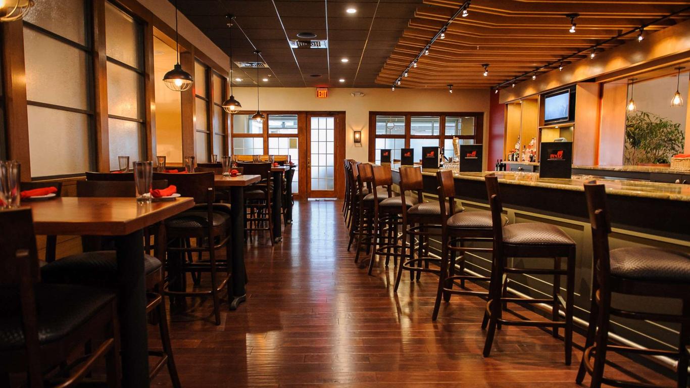希尔顿逸林月桂树山套房酒店