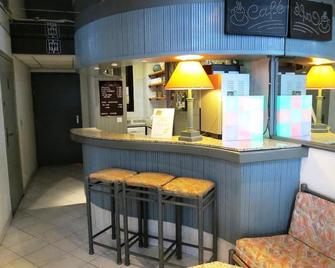 普莱三司酒店 - 尼斯 - 柜台
