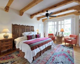 Boutique Hotel - King Deluxe Room With Terrace 1/2 Mi. From Santa Fe Plaza - 圣达菲 - 睡房