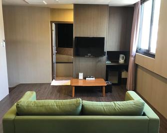 每日温泉旅店 - 礁溪 - 客厅