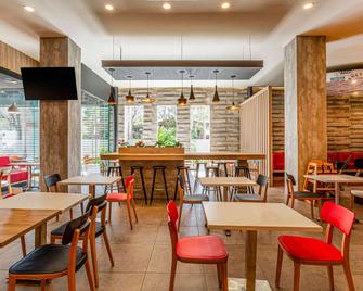 宜必思梅里达酒店 - 梅里达 - 餐馆