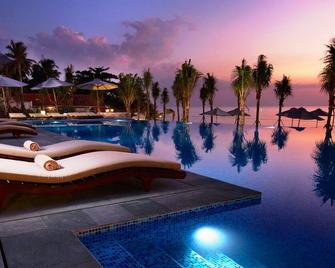 桂皮小别墅度假村 - Phu Quoc - 游泳池