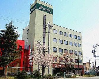 凤凰酒店 - 津市 - 建筑