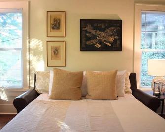 Charming, Quiet Apartment in the Heart of Montrose - 休斯顿 - 睡房