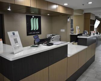阿尔科曼斯戴套房酒店 - 阿尔科 - 柜台