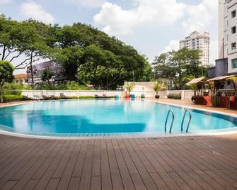 Sucasa Hotel Apartment 2-Bedroom Specious Perfect For Family @klcc - 吉隆坡 - 游泳池