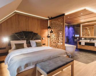 壮丽 spa 酒店 - 布鲁尼科 - 睡房