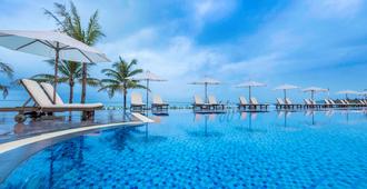 富国珍珠探索2号度假酒店 - Phu Quoc - 游泳池