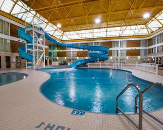 桑德​​灣維多利亞酒店及會議中心 - 桑德贝 - 游泳池