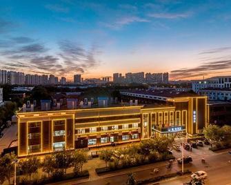喆啡酒店（秦皇岛开发区燕山大学店） - 秦皇岛 - 建筑