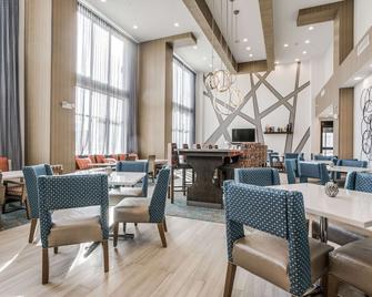 达拉斯中环/北公园区汉普顿酒店 - 达拉斯 - 餐馆
