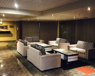 几维背包客机场酒店 - 奥克兰 - 休息厅
