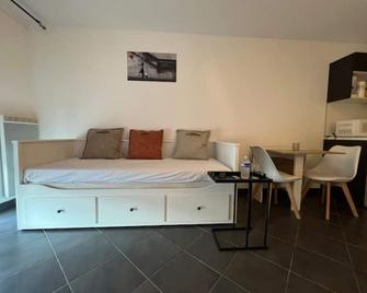 Beau studio Nice - Riquier - 尼斯 - 客厅
