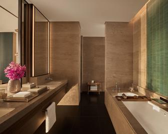 珠海富豪酒店 - Phu Quoc - 浴室