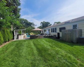 Great house for familiesbr4 bedroom, 2 full bathrooms - Westhampton