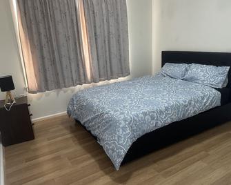 Spacious 1-Bedroom Unit Near City with public Transport on the door step - 基督城 - 睡房
