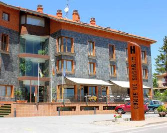孔德德巴达兰酒店 - 洛格罗尼奥 - 建筑