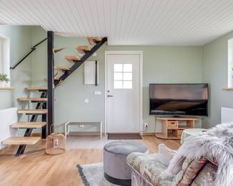 Cozy Home In Lund With Kitchen - 隆德 - 客厅