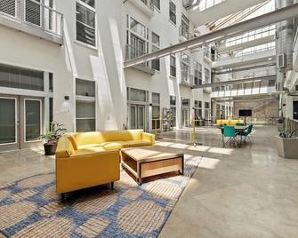 Walk To Aac & Victory Park | Free Parking & Gym - 达拉斯 - 大厅