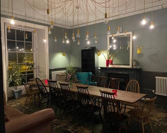 The Falmouth Townhouse - 法尔茅斯 - 露台