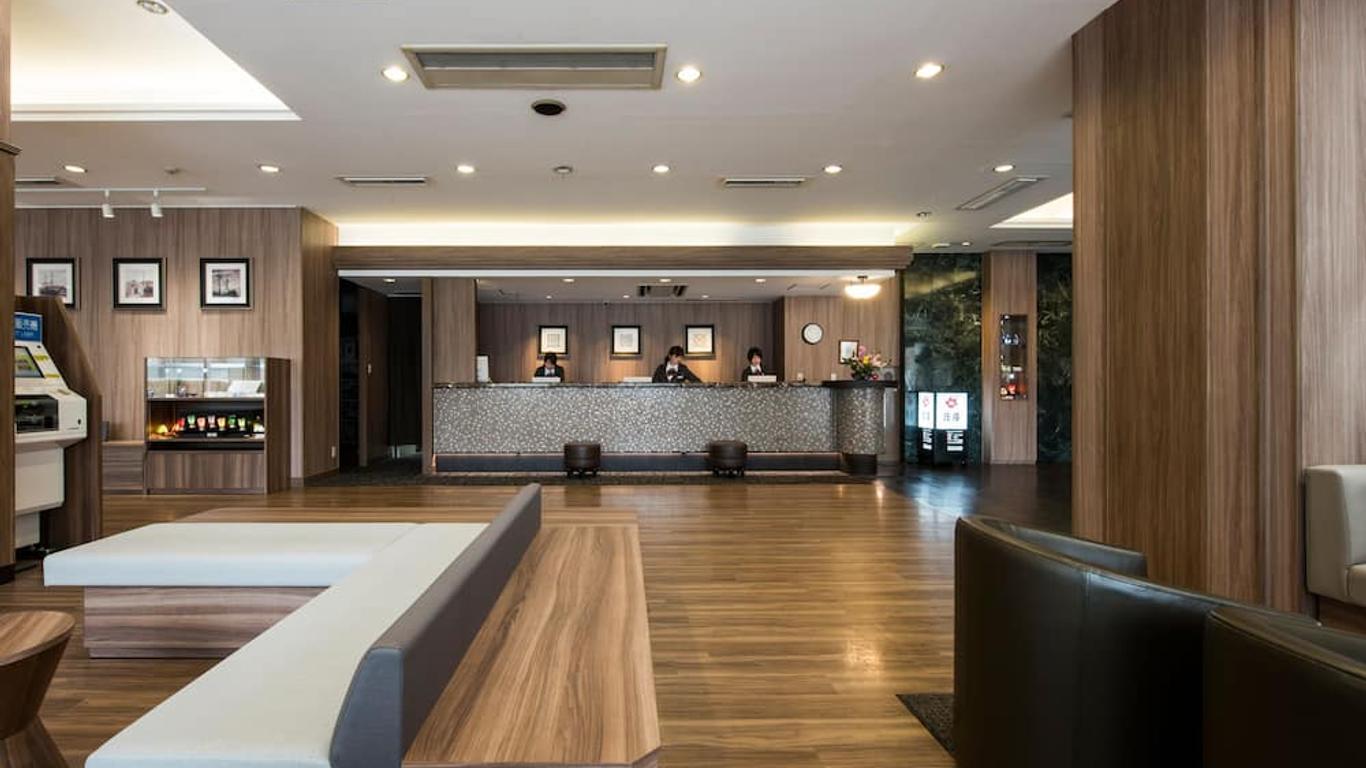 长崎巴士总站酒店
