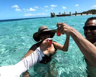 Bimini Bliss House Dock included - Port Royal