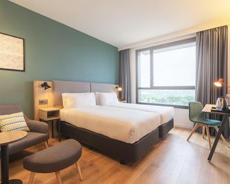 Holiday Inn Barcelona - Sant Cugat, An IHG Hotel - 巴塞罗那 - 睡房