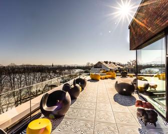 Prize by Radisson, 波恩市 - 波恩(波昂) - 酒吧