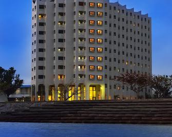 石垣岛皇家海洋城堡酒店 - 石垣市 - 建筑