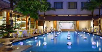 西贡宾乐雅酒店 - 胡志明市 - 游泳池