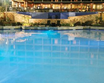 宝藏湾娱乐场及酒店 - 仅供 21 岁以上成人入住 - 比洛克西 - 游泳池