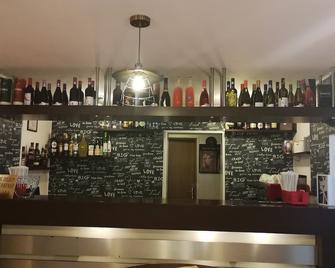 欧罗酒店 - 蒂米什瓦拉 - 酒吧