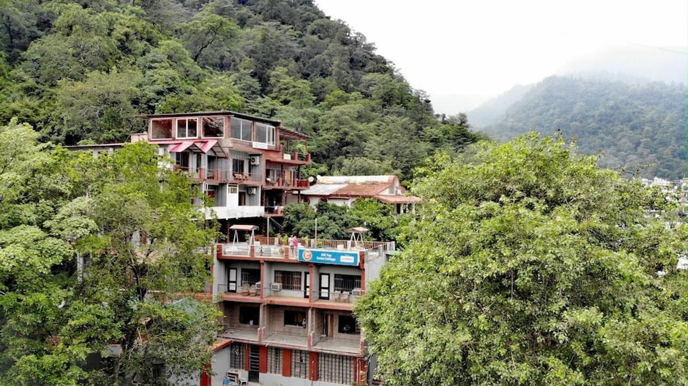 山顶斯维斯小屋酒店