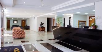 Jva 菲尼克斯酒店 - 乌贝兰迪亚 - 大厅