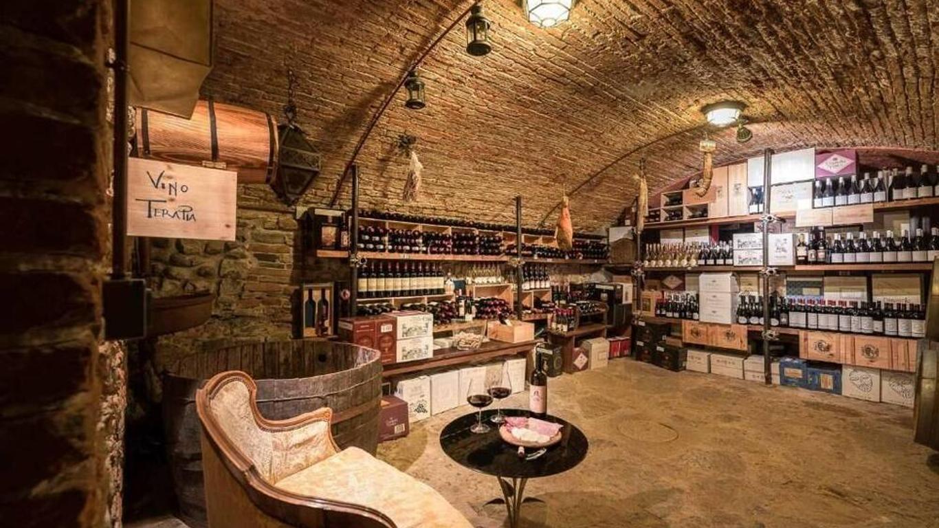 吉诺瑞阿尔多莫酒店