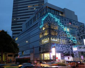 天空2号旅馆 - 曼谷 - 建筑